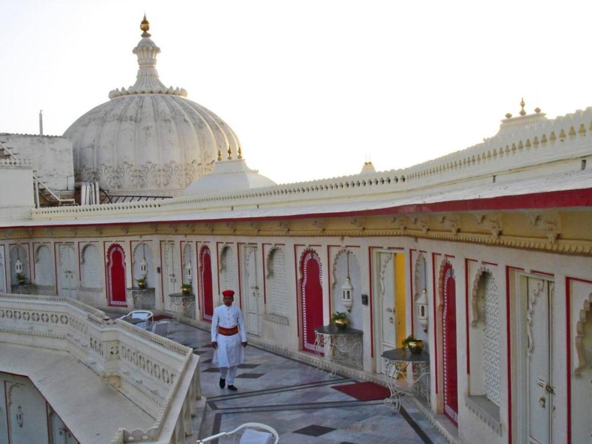 Shiv Niwas Palace By Hrh Group Of Hotels Udaipur Exterior foto