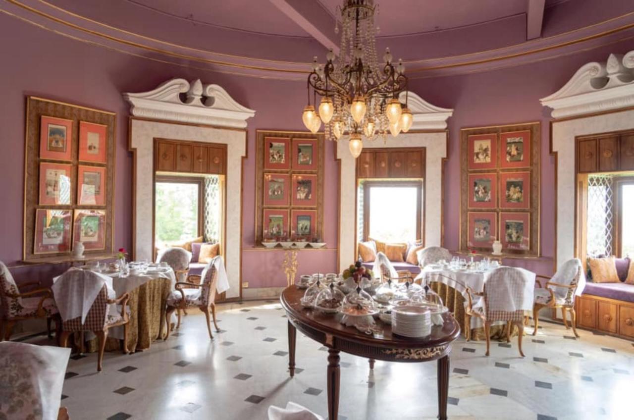 Shiv Niwas Palace By Hrh Group Of Hotels Udaipur Exterior foto
