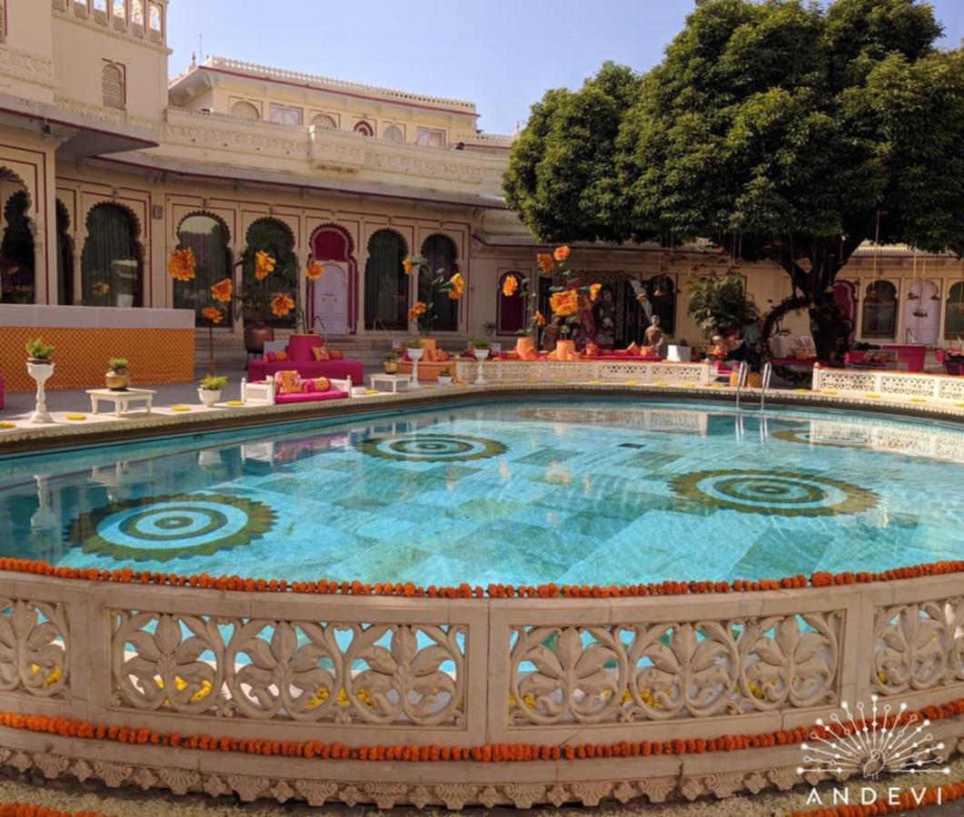 Shiv Niwas Palace By Hrh Group Of Hotels Udaipur Exterior foto
