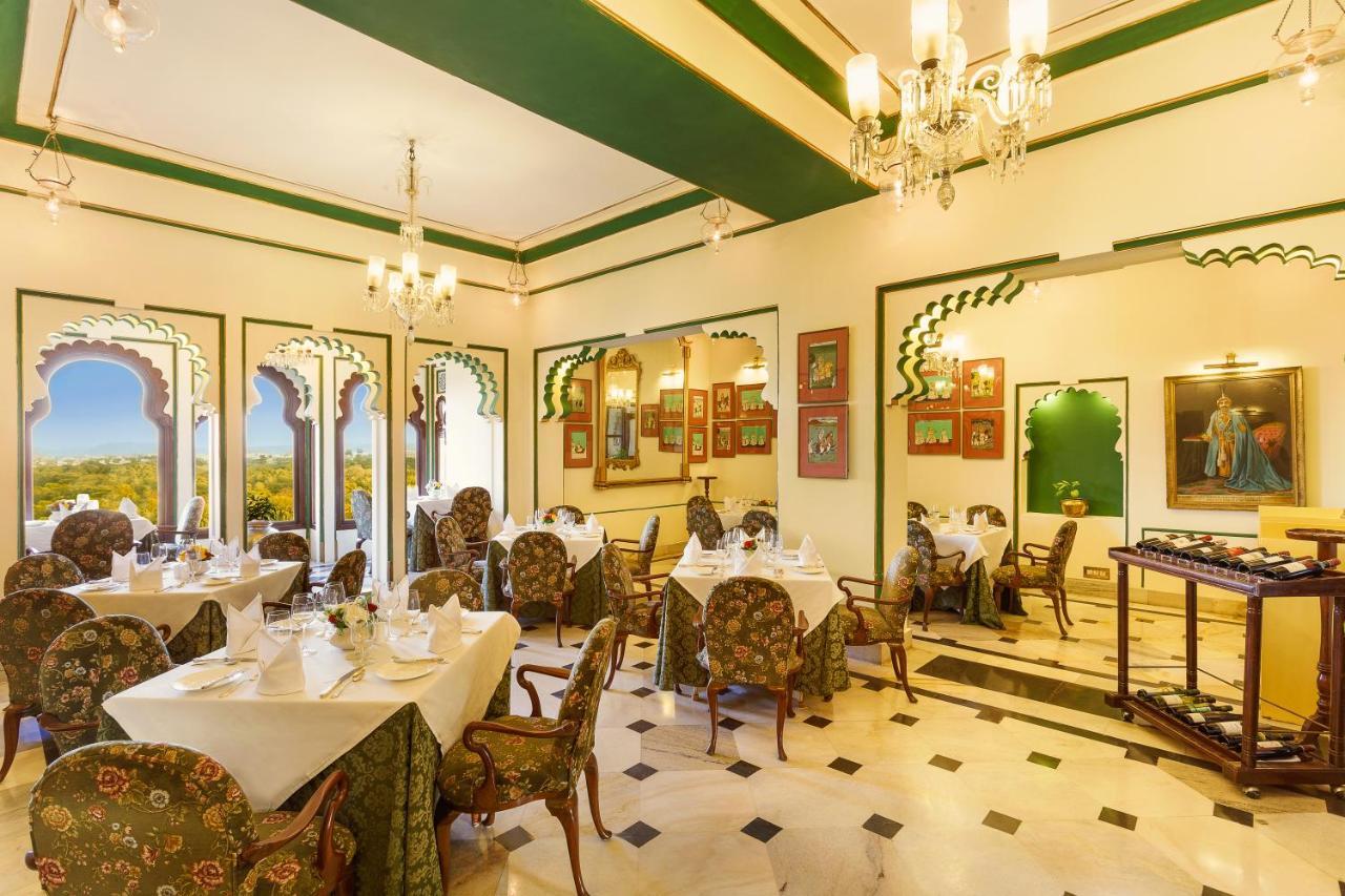 Shiv Niwas Palace By Hrh Group Of Hotels Udaipur Exterior foto