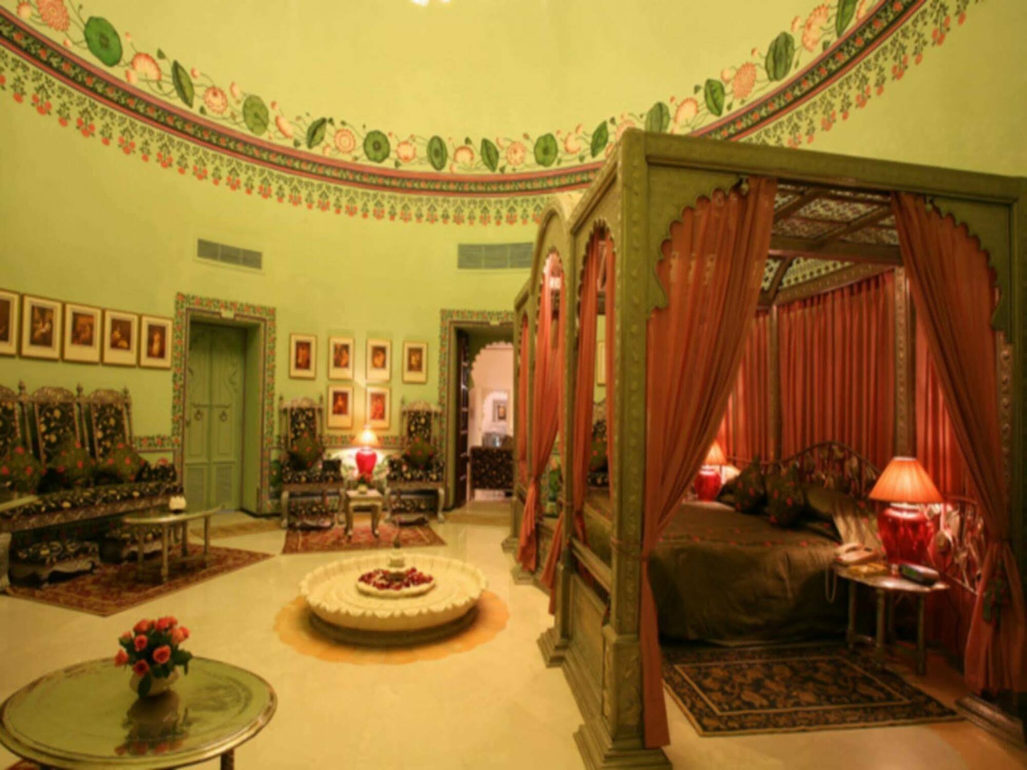 Shiv Niwas Palace By Hrh Group Of Hotels Udaipur Cameră foto
